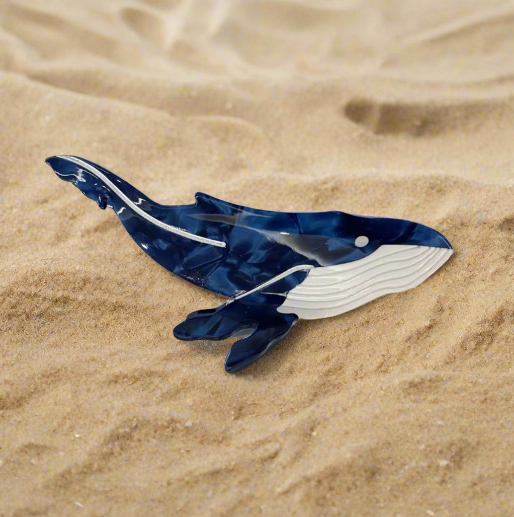 Walter the Blue Hump Back Whale Claw Clip