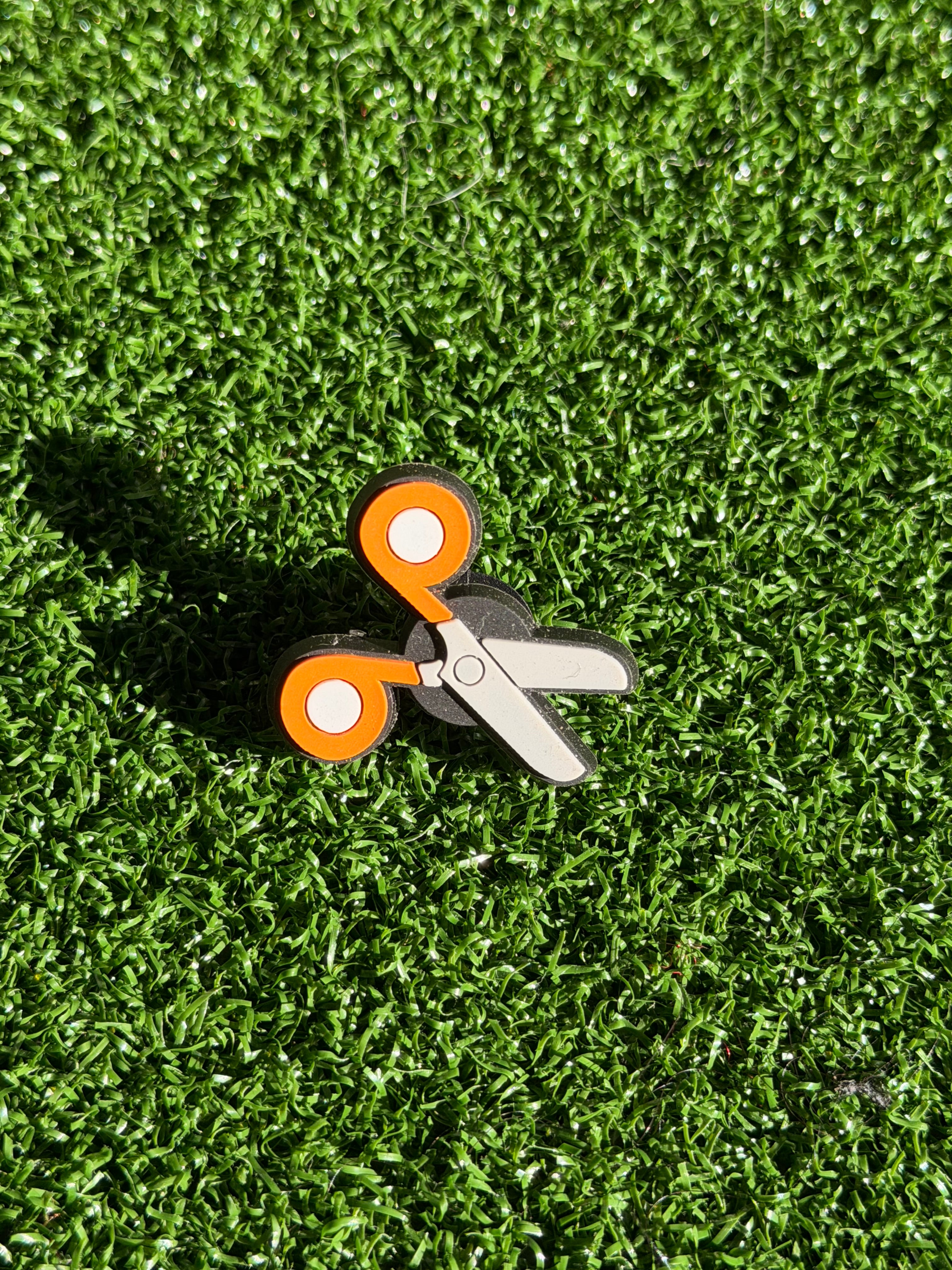 Scissors Charm